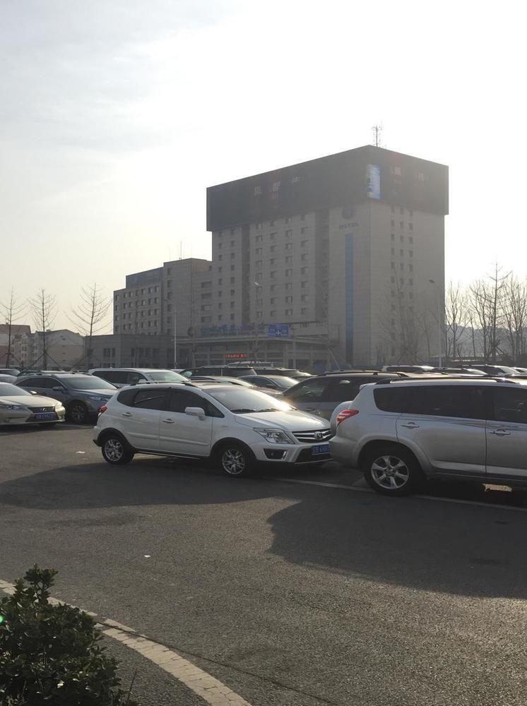 Dalian Southern Airline Pearl Hotel エクステリア 写真